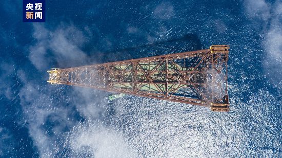 天顺注册：亚洲第一深水导管架“海基二号”开始安装 就位过程预计3天